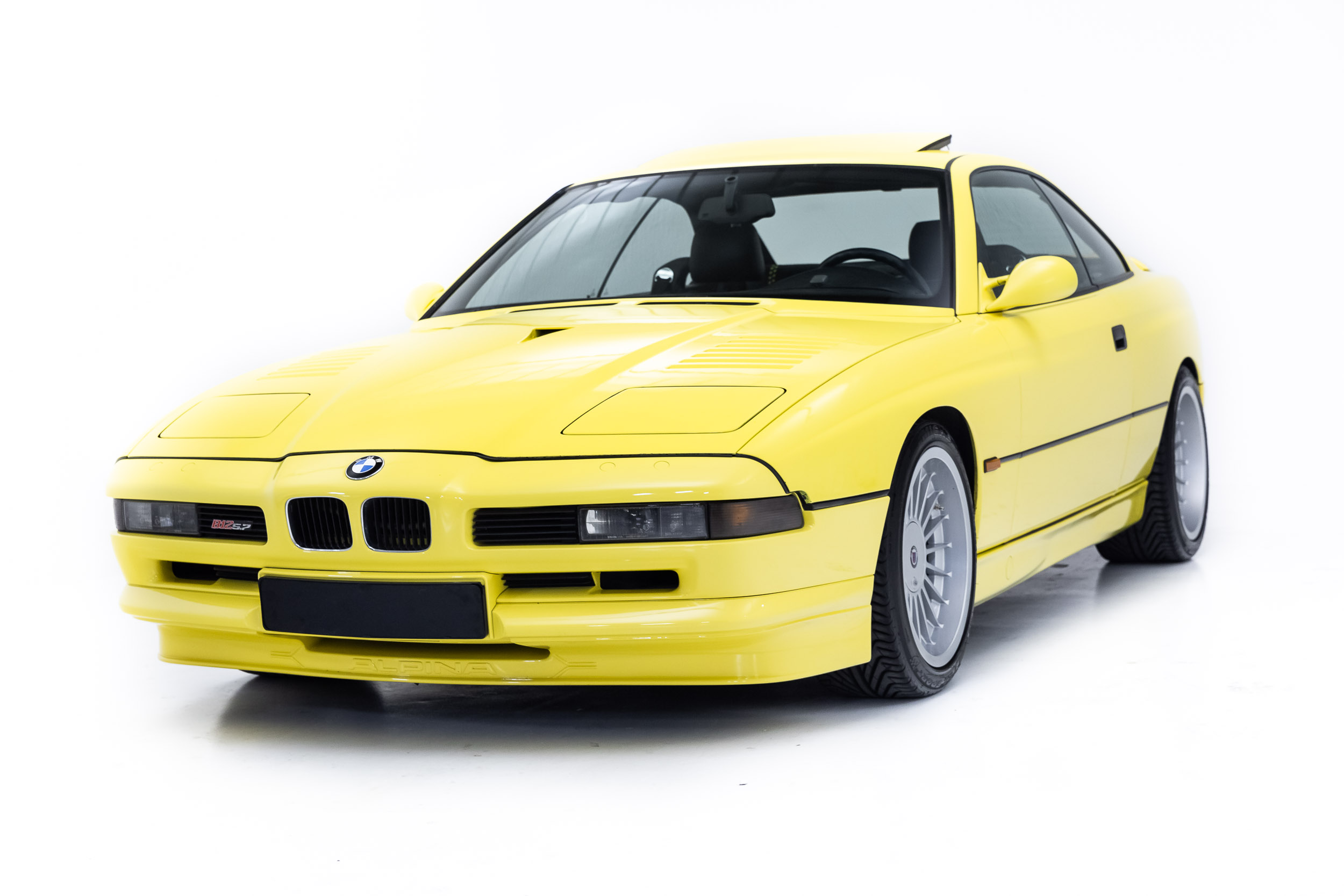 Read more about the article 1995 Alpina E31 B12 5.7