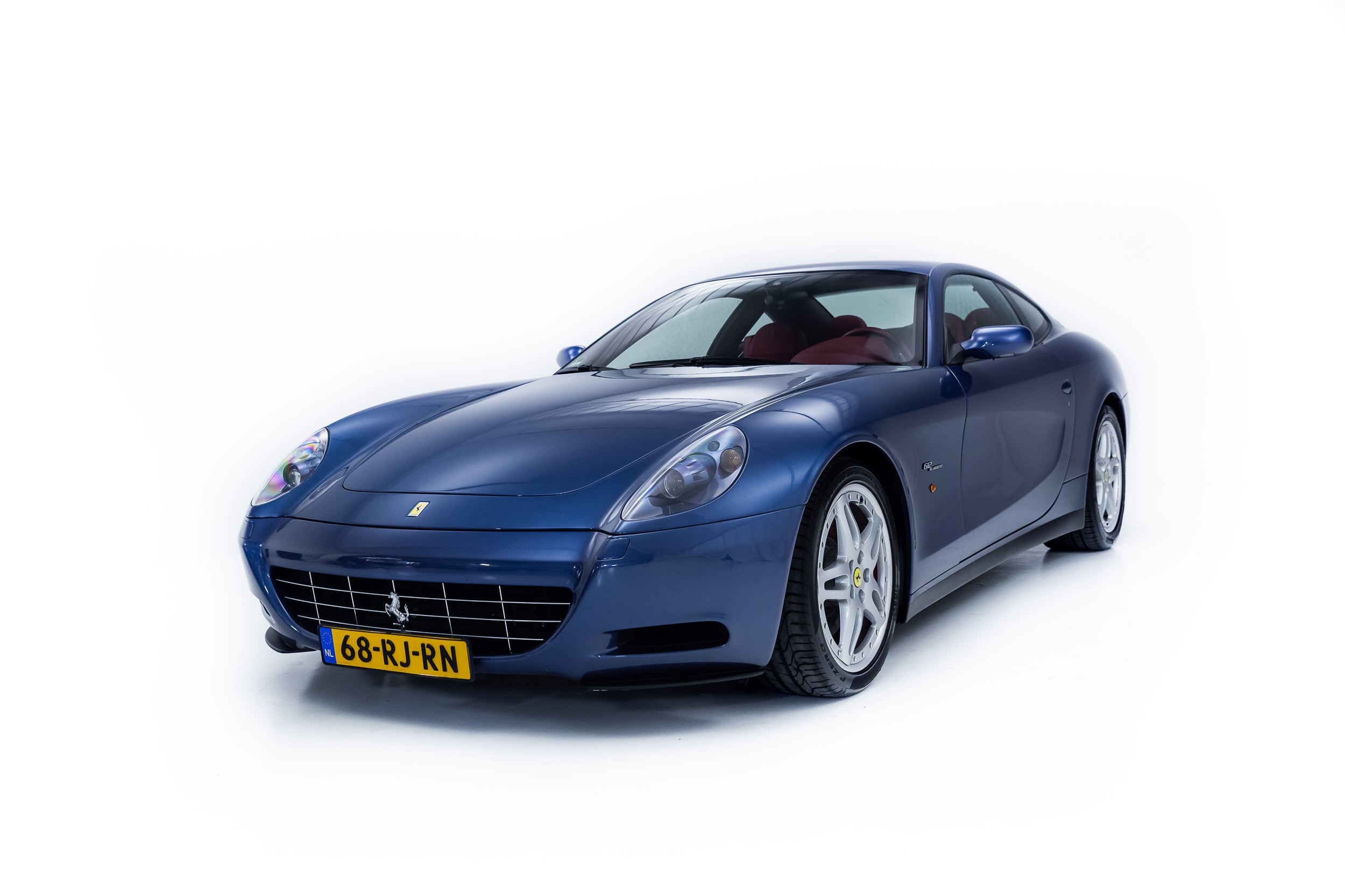 Read more about the article 2005 Ferrari 612