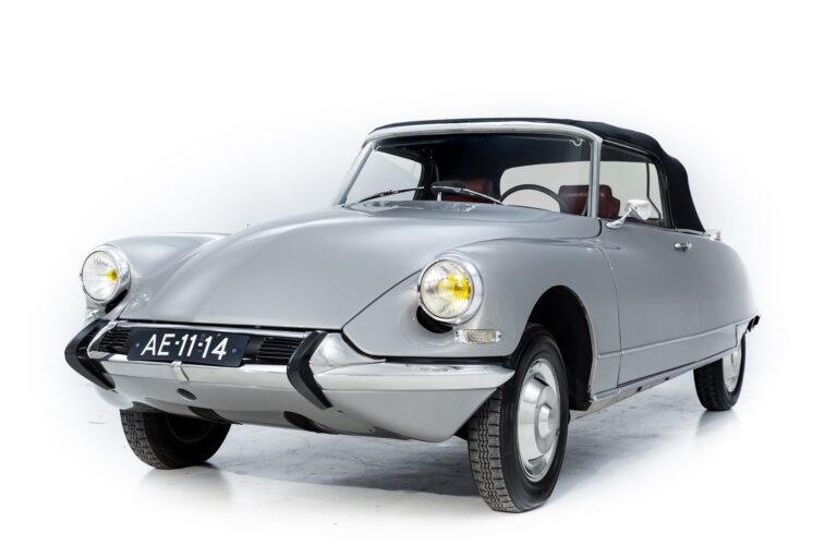 Read more about the article 1963 Citroën DS19 ‘Usine’ Cabriolet